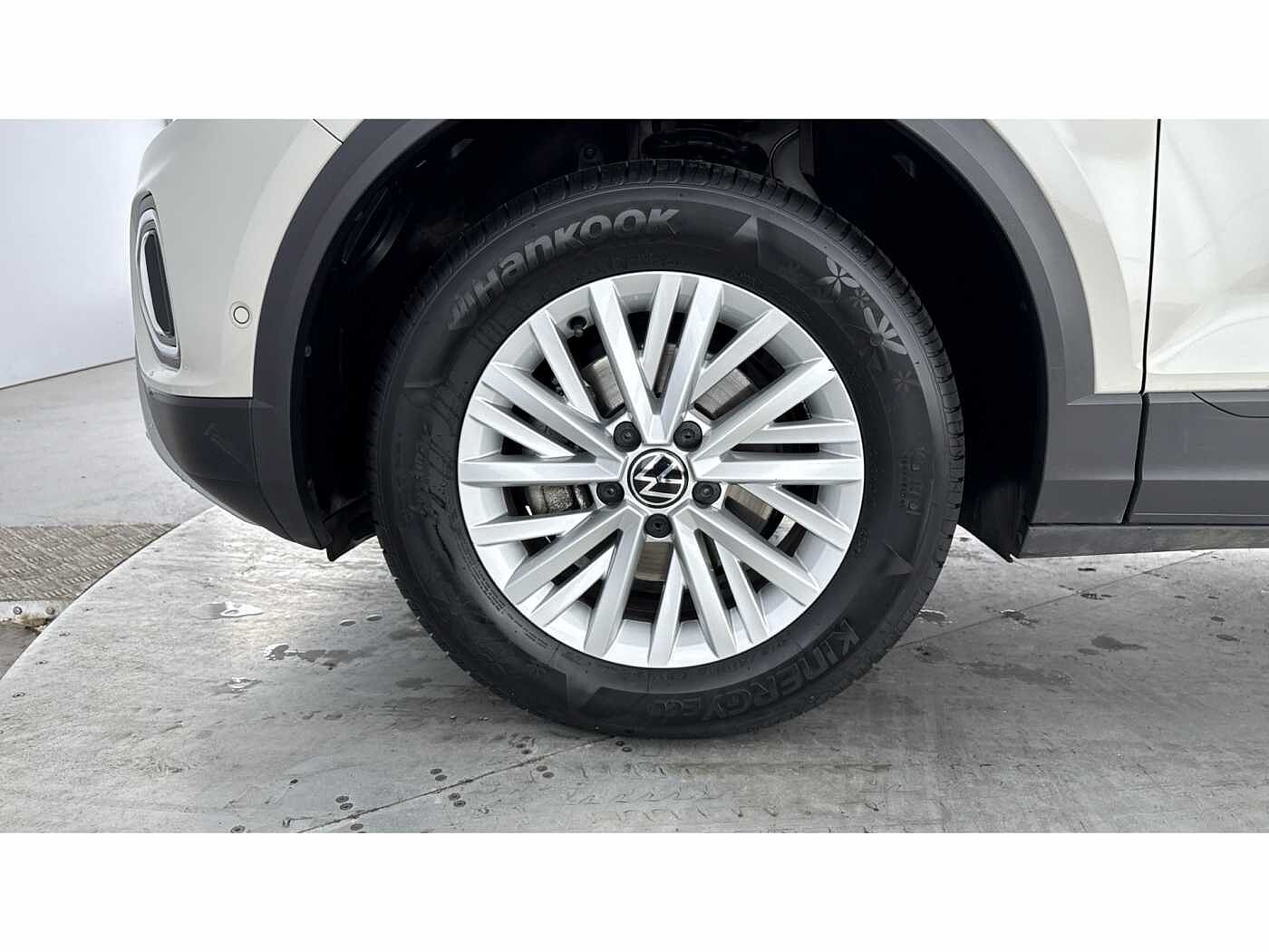 Volkswagen T-ROC Life 1.0 TSI 110PS 6-speed Manual 5 Door