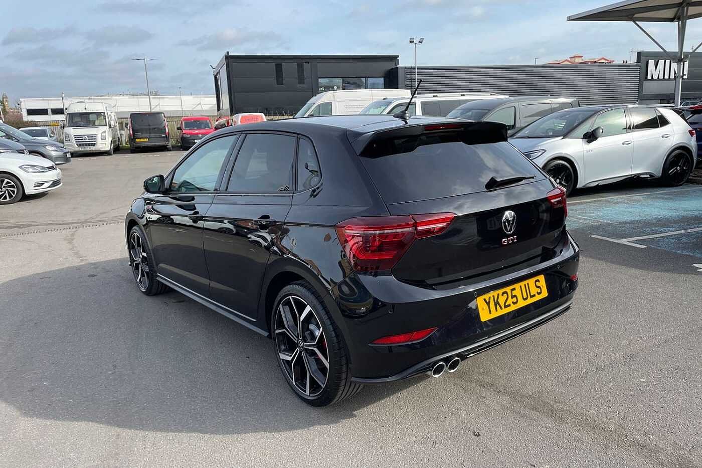 Volkswagen Polo MK6 Facelift (2021) 2.0 TSI 207PS GTI DSG