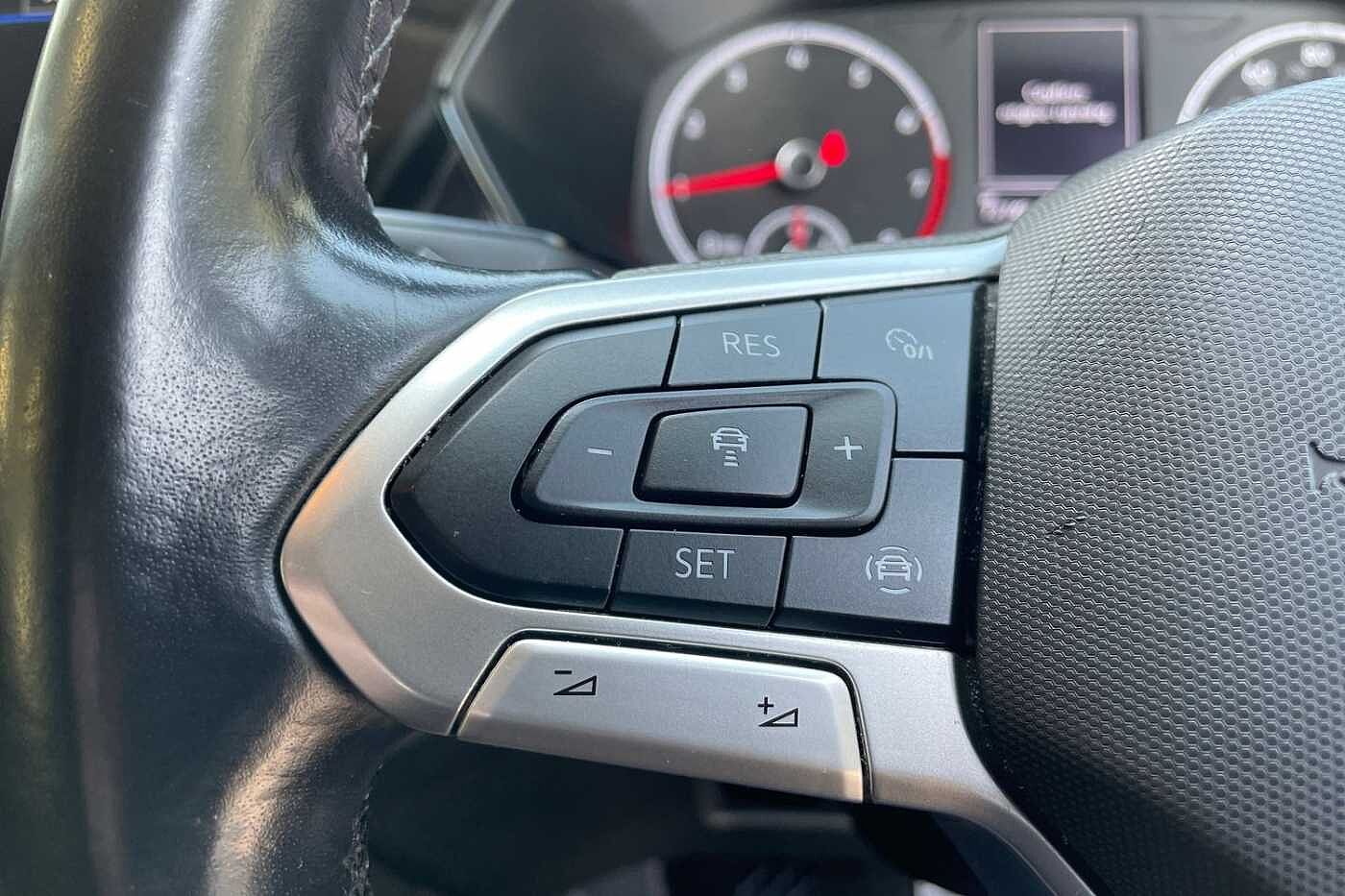 Volkswagen T-Cross 1.0 TSI (110ps) SE Hatchback