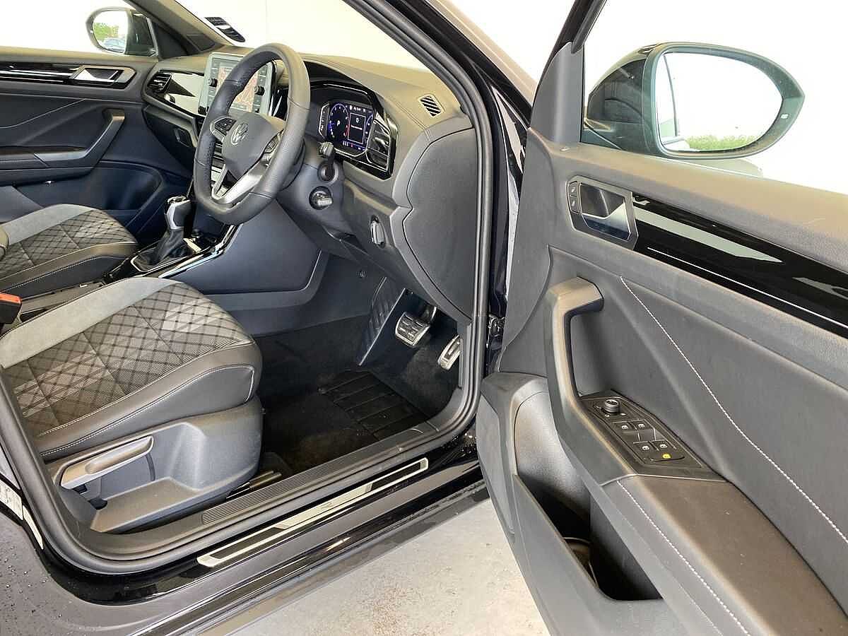 Volkswagen T-ROC 1.5 TSI (150ps) R-Line DSG