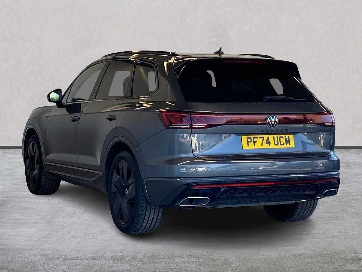 Volkswagen Touareg 3.0TDI (286ps) Black Edition 4Motion 5dr