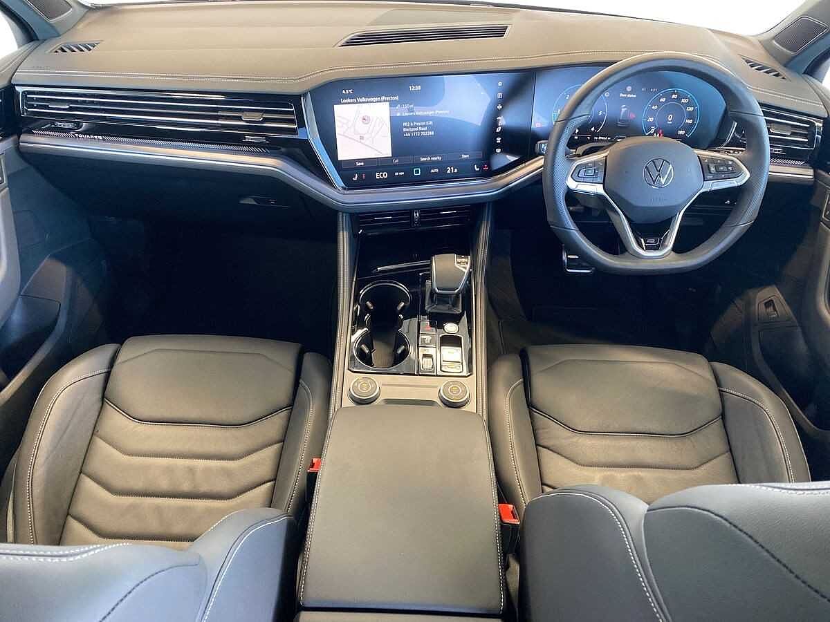 Volkswagen Touareg 3.0TDI (286ps) Black Edition 4Motion 5dr