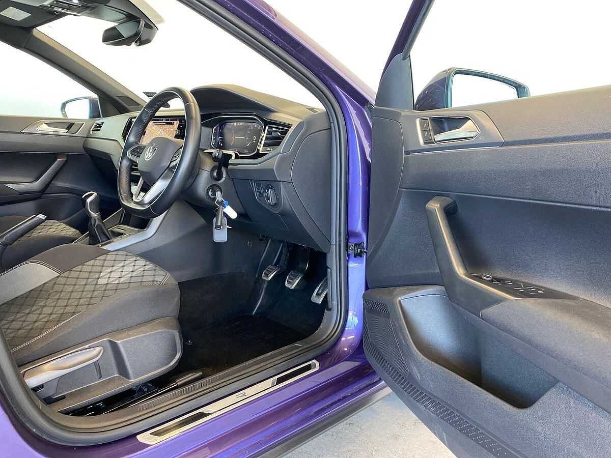 Volkswagen Polo MK6 Facelift (2021) 1.0 TSI 95PS R-Line
