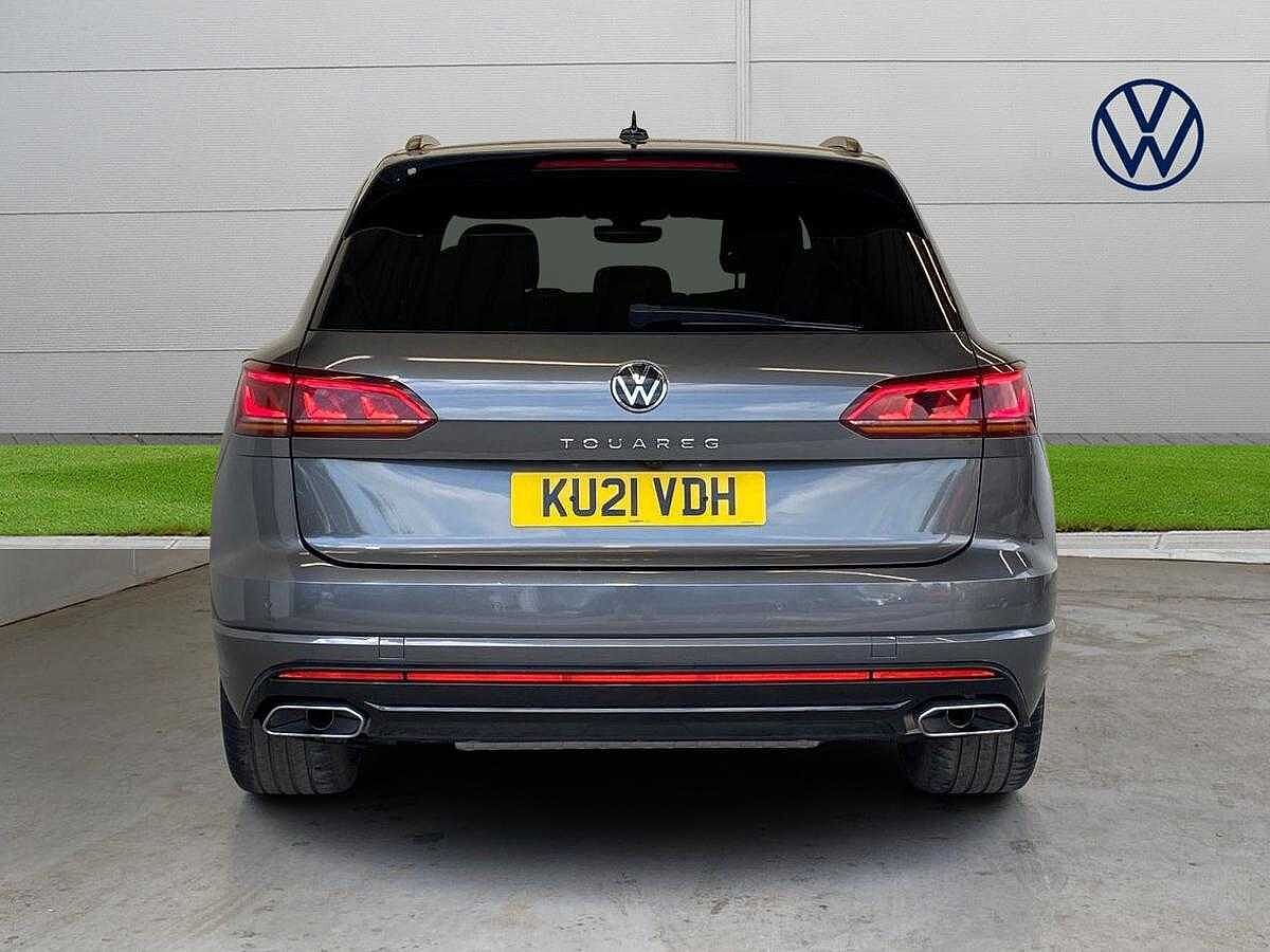 Volkswagen Touareg 3.0TDI (286ps) Black Edition 4Motion 5dr