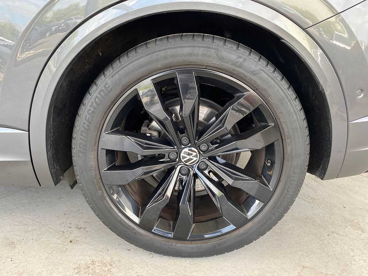 Volkswagen Touareg 3.0TDI (286ps) Black Edition 4Motion 5dr