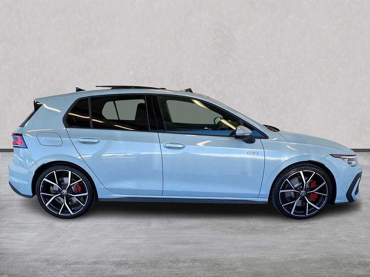 Volkswagen Golf GTI MK8 Facelift 2024 2.0 TSI (265ps) DSG