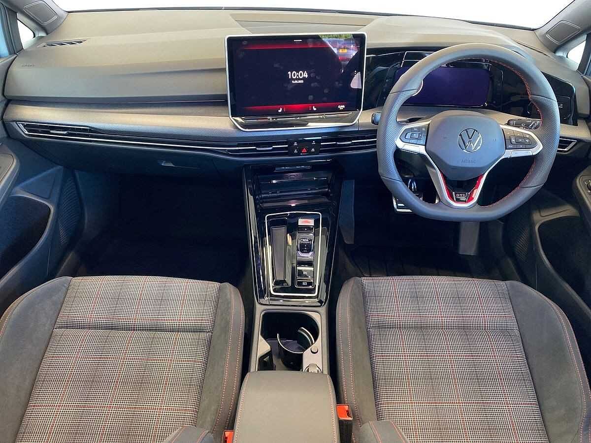 Volkswagen Golf GTI MK8 Facelift 2024 2.0 TSI (265ps) DSG