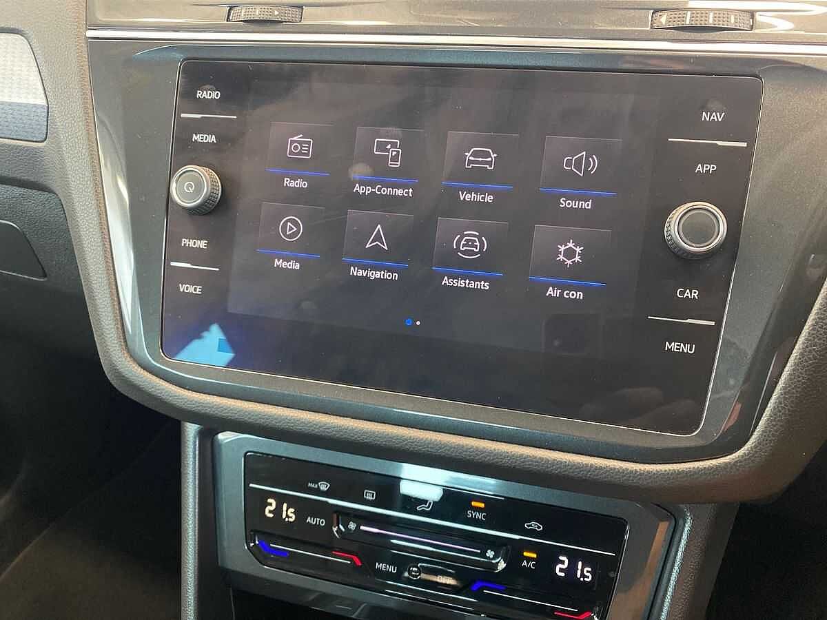 Volkswagen Tiguan 1.5 TSI (150ps) Life EVO DSG 5 door