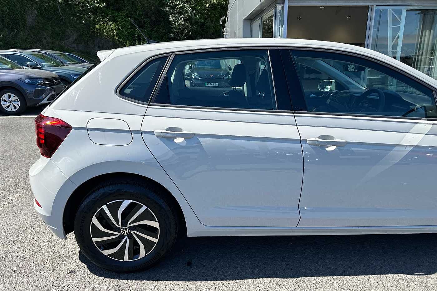 Volkswagen Polo Hatchback 1.0 TSI Life 5dr