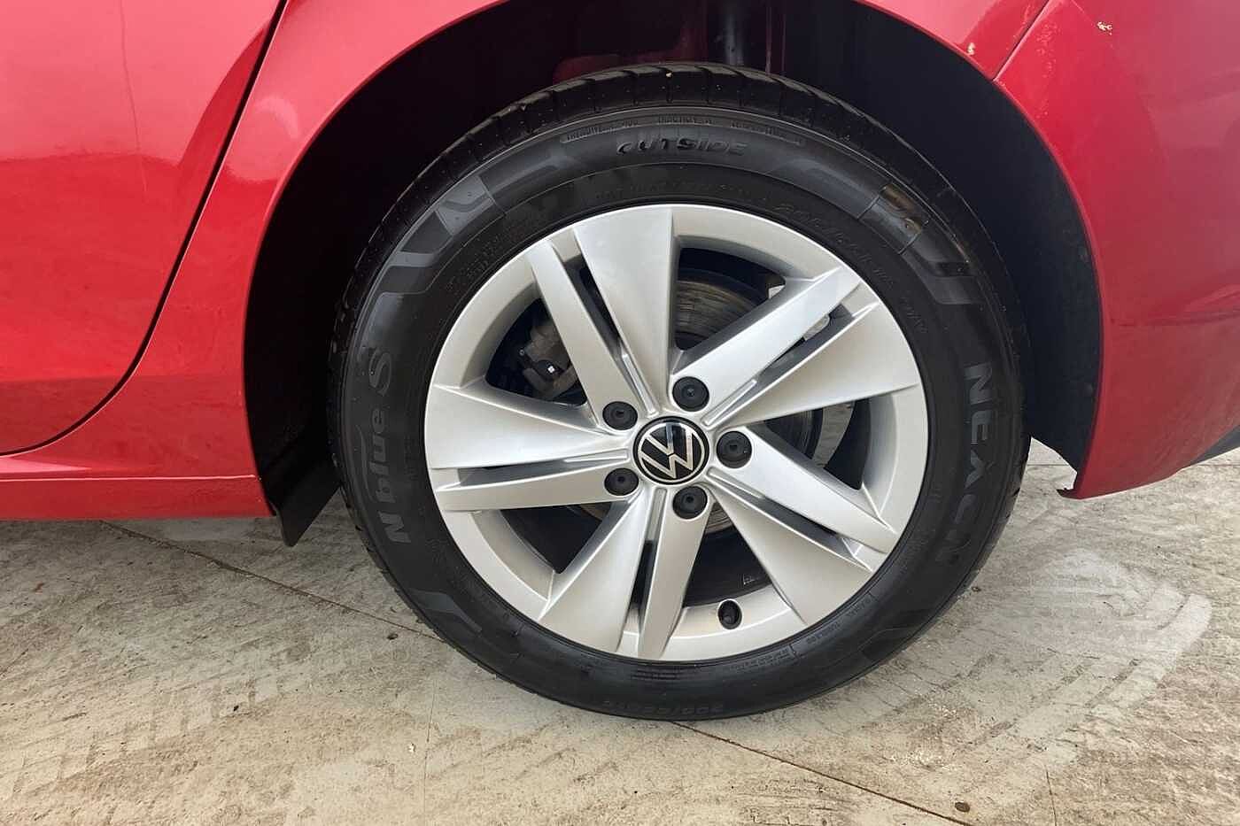 Volkswagen Golf 1.5 TSI Life Hatchback 5dr Petrol Manual Euro 6 (s/s) (130 ps)