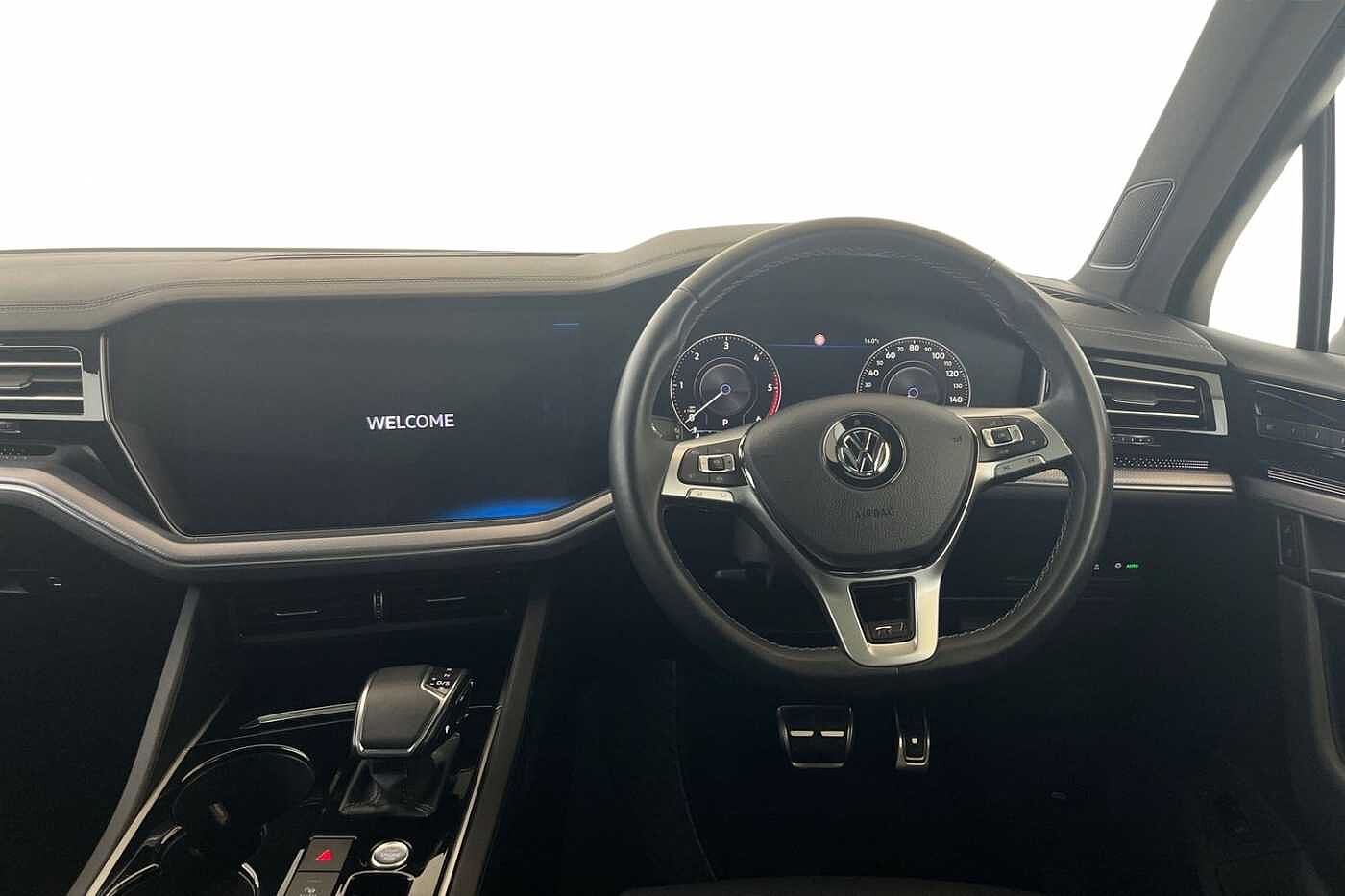 Volkswagen Touareg 3.0 TDI V6 Black Edition SUV 5dr Diesel Tiptronic 4Motion Euro 6 (s/s) (231 ps)