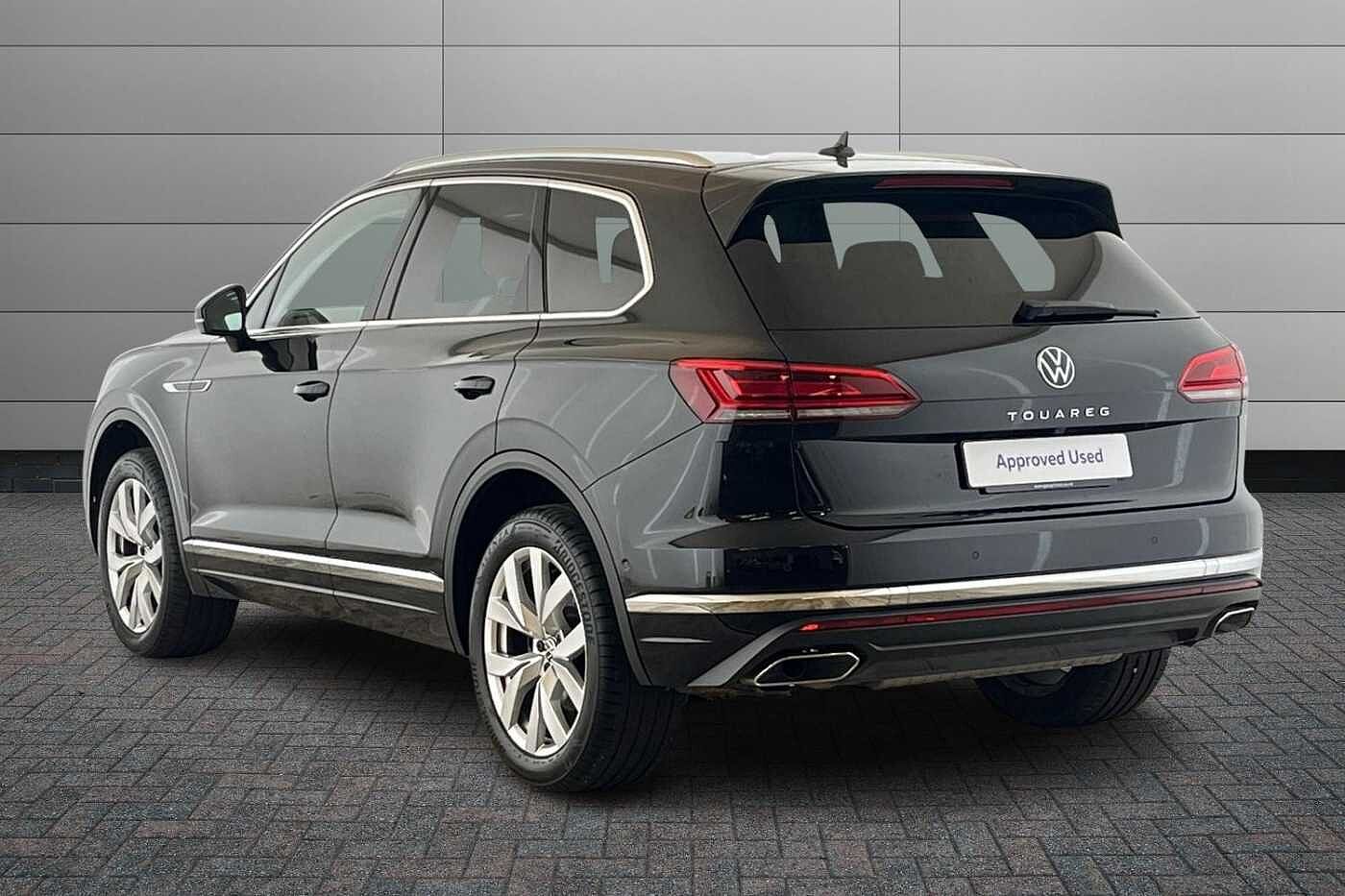 Volkswagen Touareg 3.0 TDI V6 SEL Tiptronic 4Motion Euro 6 (s/s) 5dr
