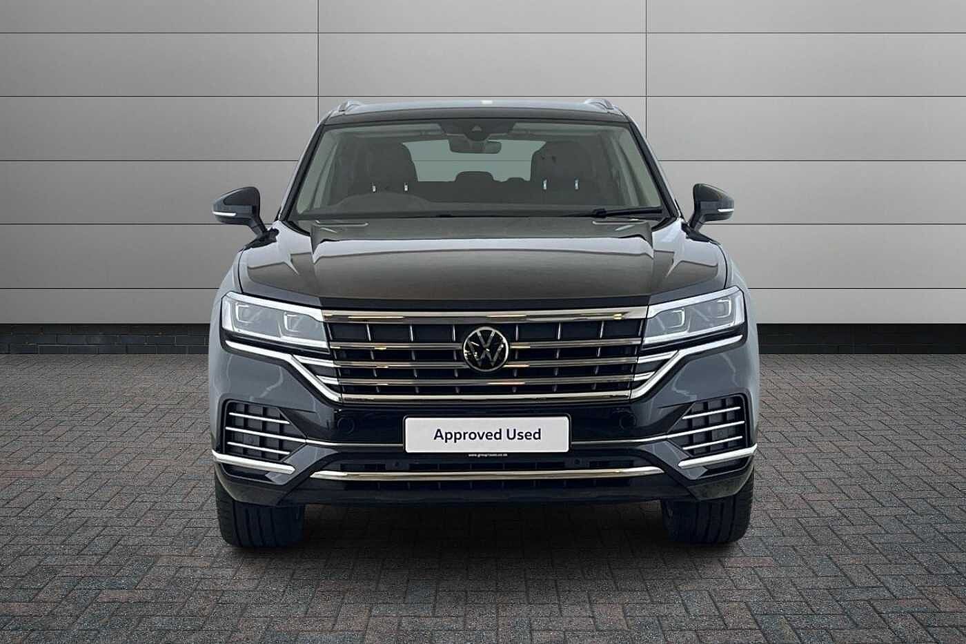 Volkswagen Touareg 3.0 TDI V6 SEL Tiptronic 4Motion Euro 6 (s/s) 5dr