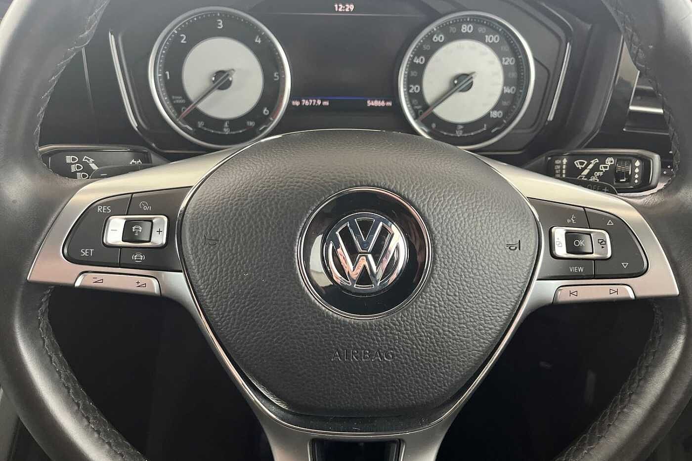 Volkswagen Touareg 3.0 TDI V6 R-Line SUV 5dr Diesel Tiptronic 4Motion Euro 6 (s/s) (286 ps)