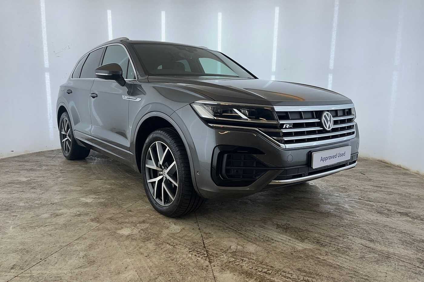 Volkswagen Touareg 3.0 TDI V6 R-Line SUV 5dr Diesel Tiptronic 4Motion Euro 6 (s/s) (286 ps)