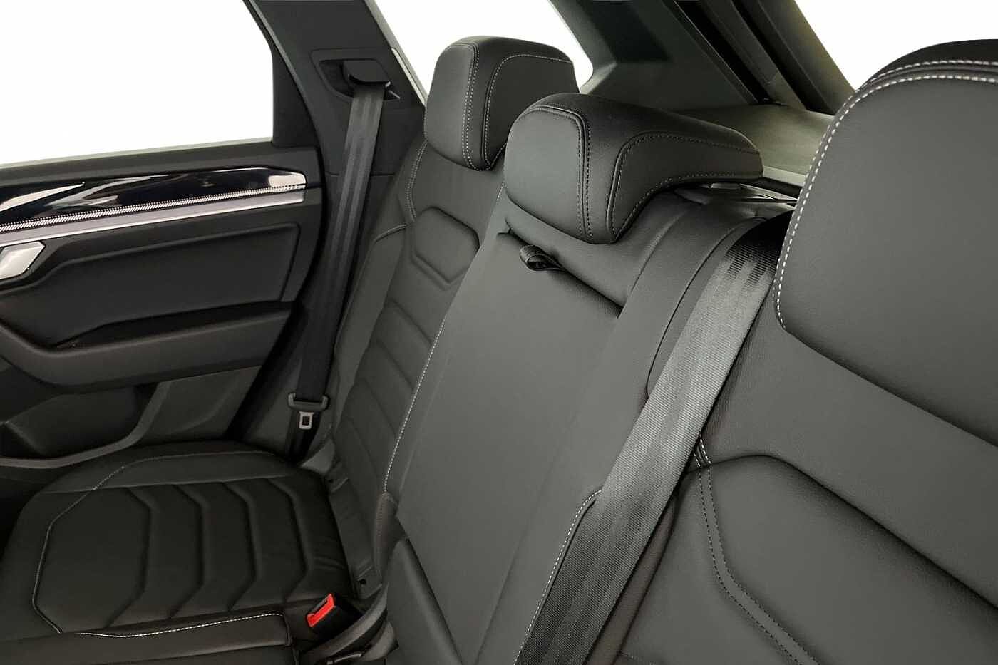 Volkswagen Touareg 3.0 TDI V6 Black Edition SUV 5dr Diesel Tiptronic 4Motion Euro 6 (s/s) (286 ps)