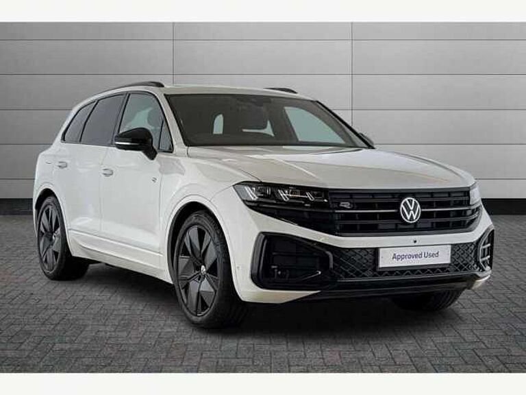 Volkswagen Touareg 3.0 TDI V6 Black Edition SUV 5dr Diesel Tiptronic 4Motion Euro 6 (s/s) (286 ps)
