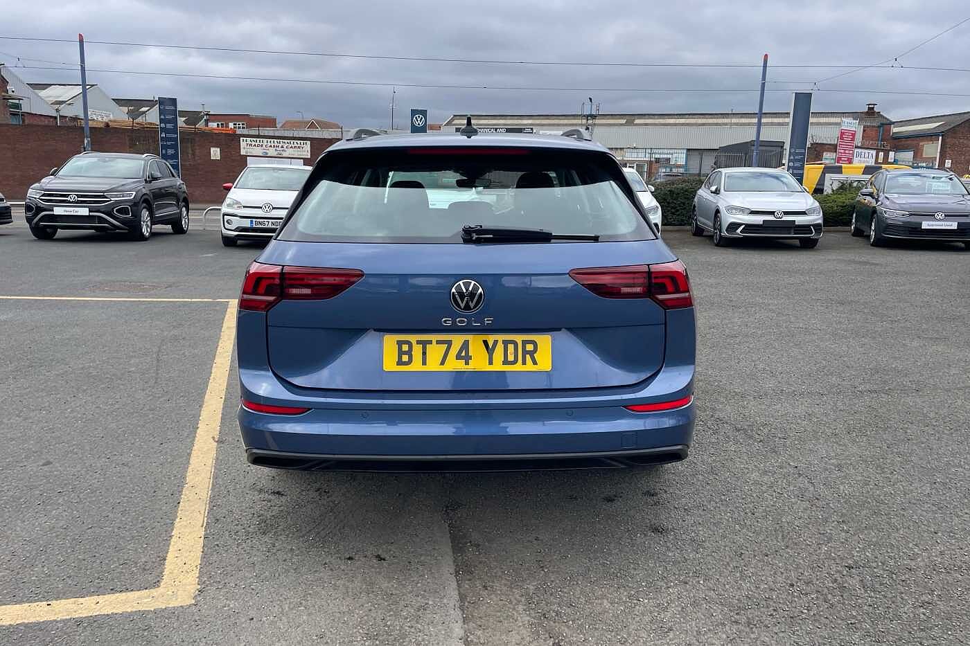Volkswagen Golf 1.5 TSI Life 5dr