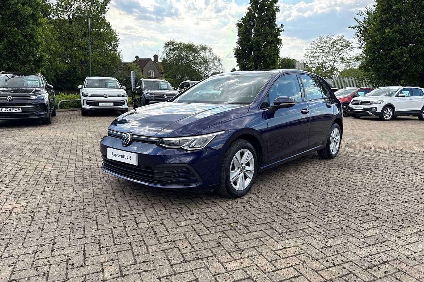 Volkswagen Golf 1.5 TSI Life Hatchback 5dr Petrol Manual Euro 6 (s/s) (130 ps)