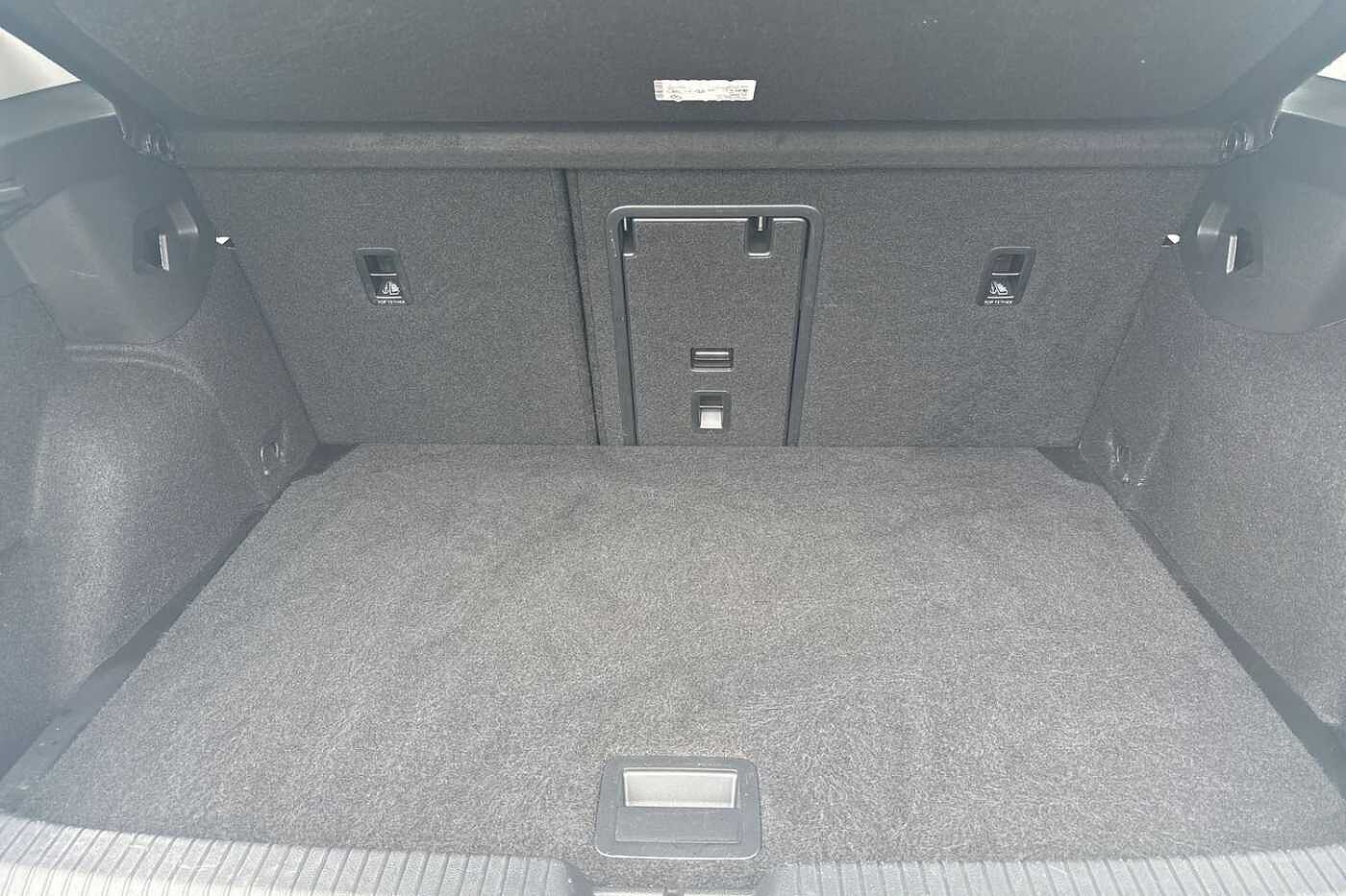 Volkswagen Golf MK8 Hatchback 5-Dr 1.5 TSI (130ps) Style EVO
