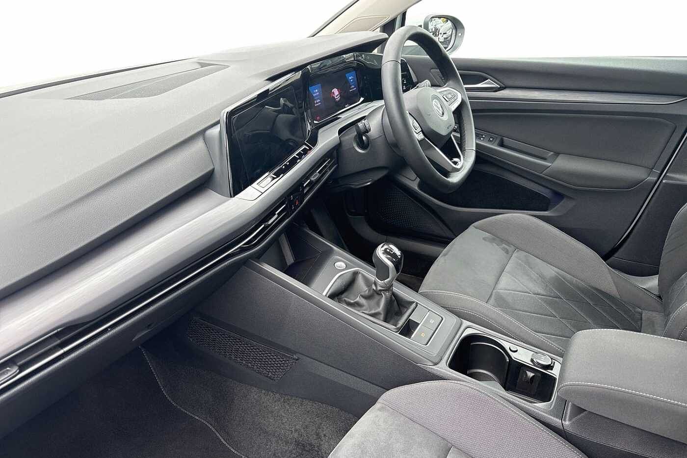 Volkswagen Golf MK8 Hatchback 5-Dr 1.5 TSI (130ps) Style EVO