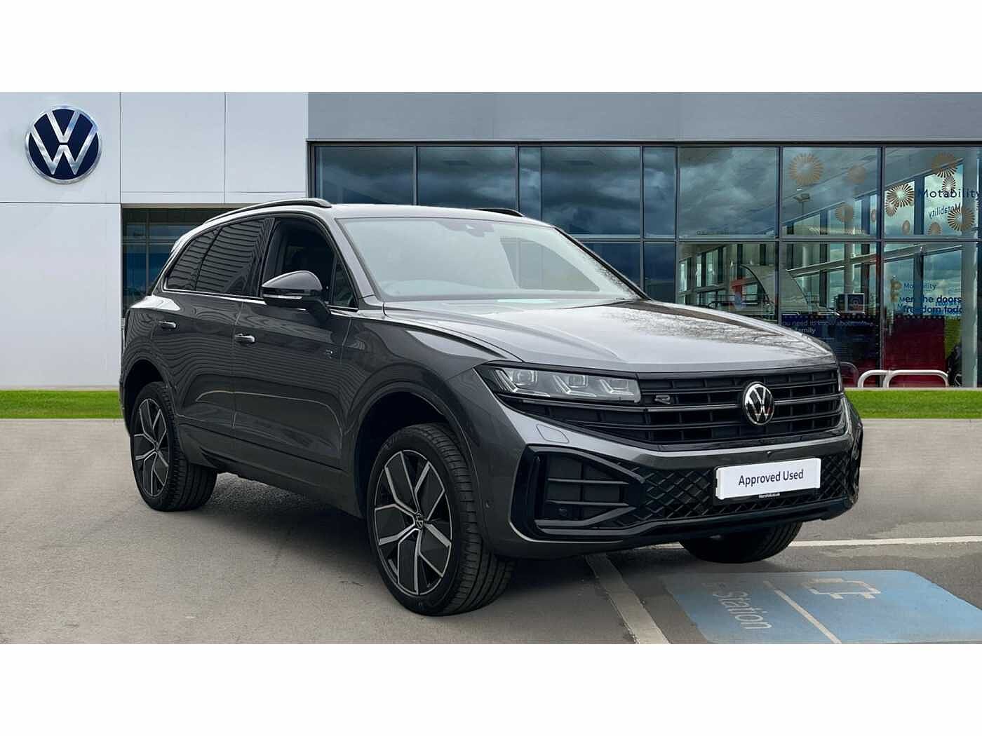 Volkswagen Touareg 3.0TDI (286ps) Black Edition 4Motion 5dr