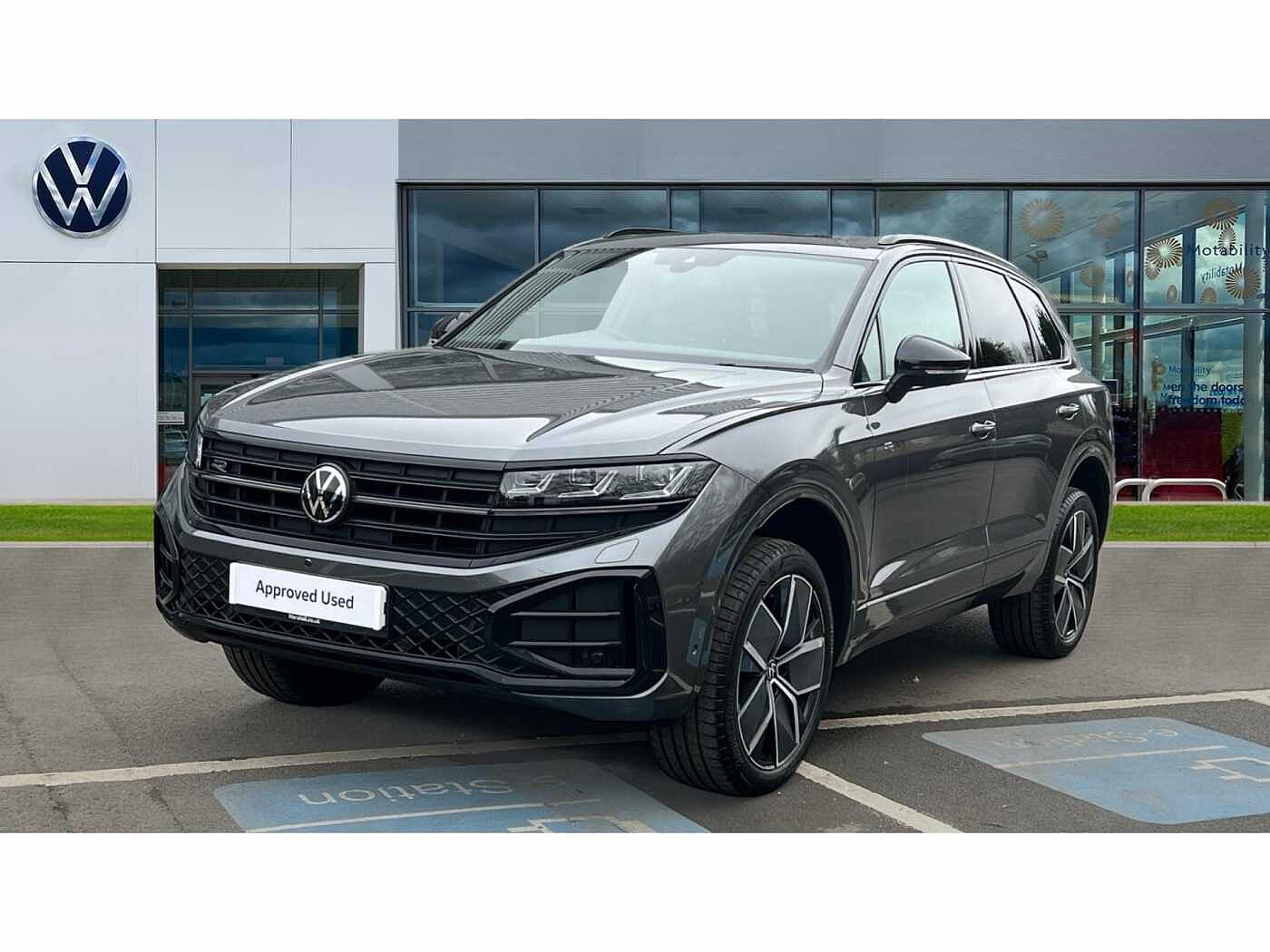 Volkswagen Touareg 3.0TDI (286ps) Black Edition 4Motion 5dr