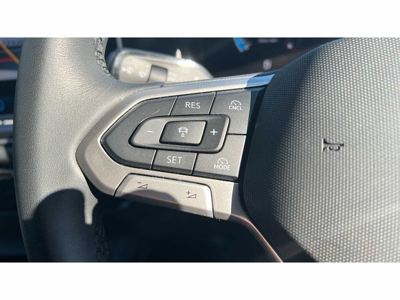 Volkswagen Tiguan 2.0TDI (150ps) Match DSG