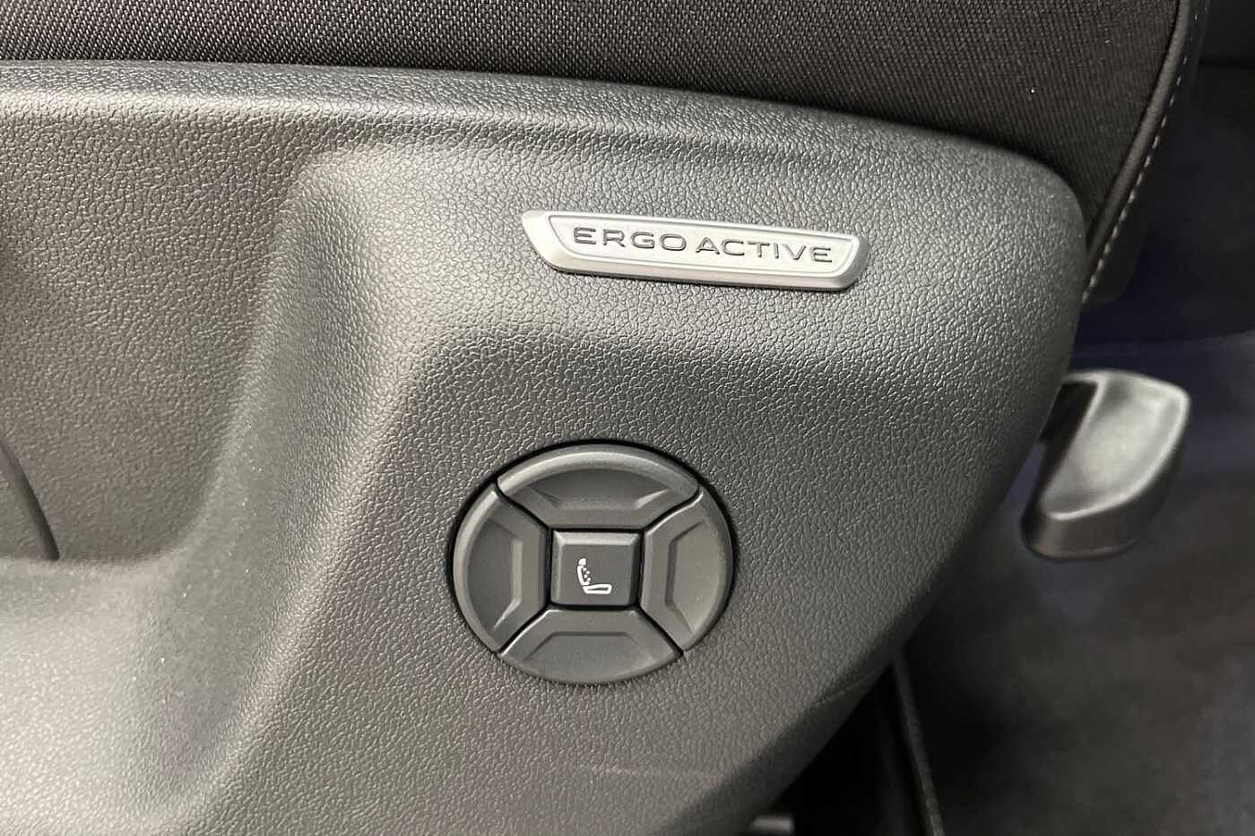 Volkswagen Tiguan 2.0 TDI R-Line SUV 5dr Diesel DSG Euro 6 (s/s) (150 ps)