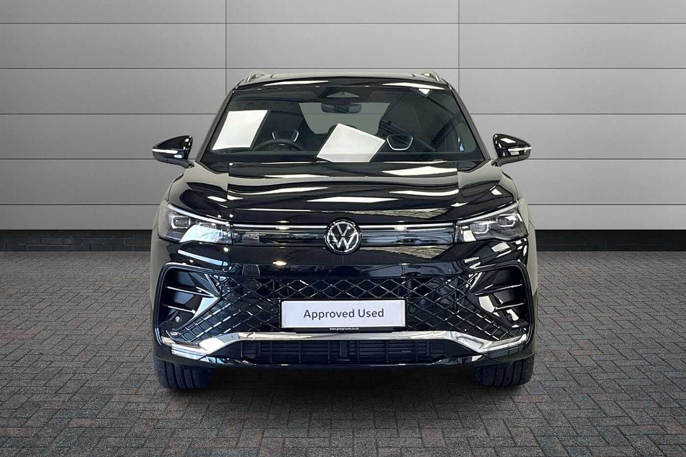 Volkswagen Tiguan 2.0 TDI R-Line SUV 5dr Diesel DSG Euro 6 (s/s) (150 ps)