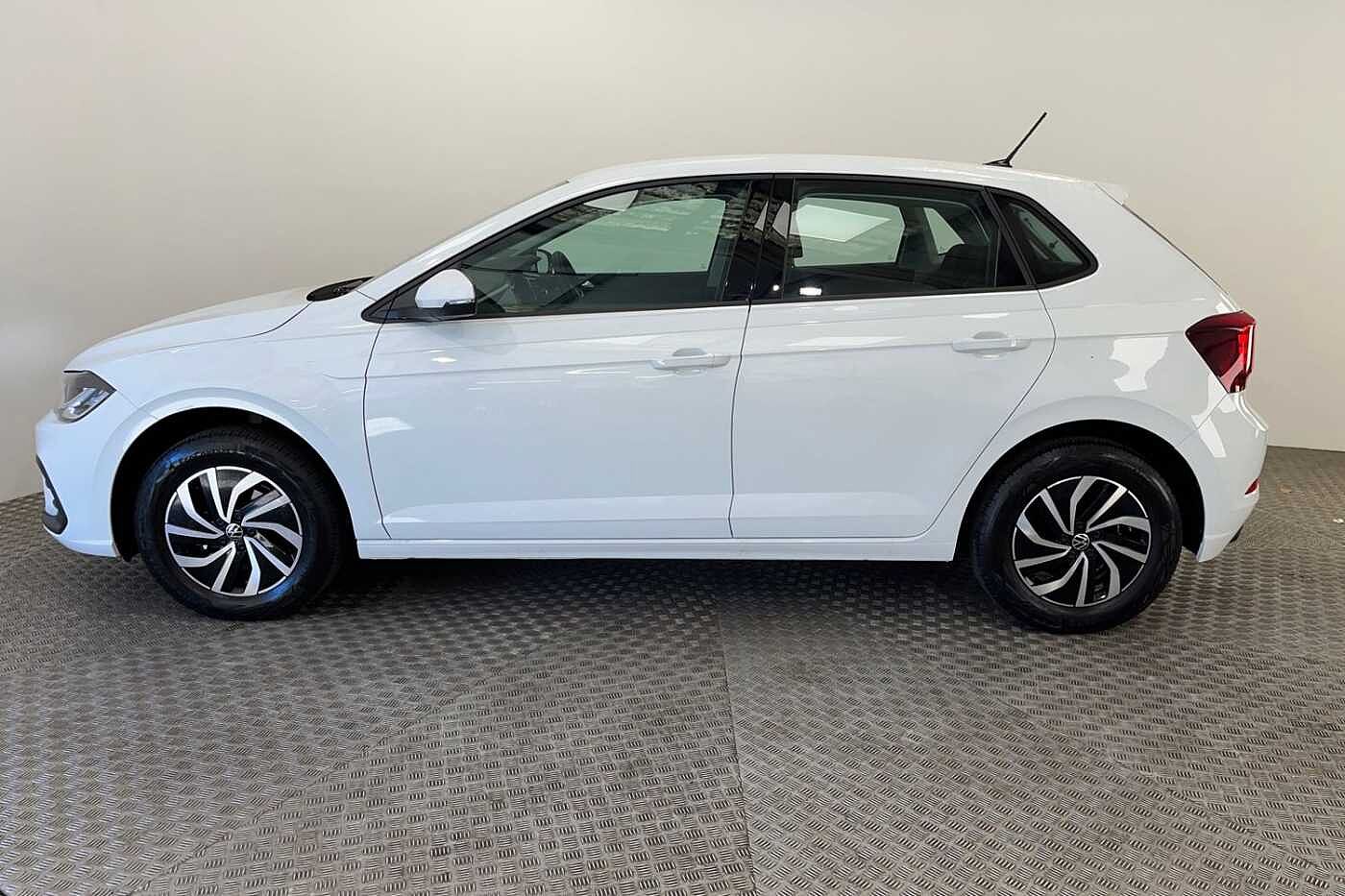 Volkswagen Polo 1.0 TSI Life Hatchback 5dr Petrol Manual Euro 6 (s/s) (95 ps)