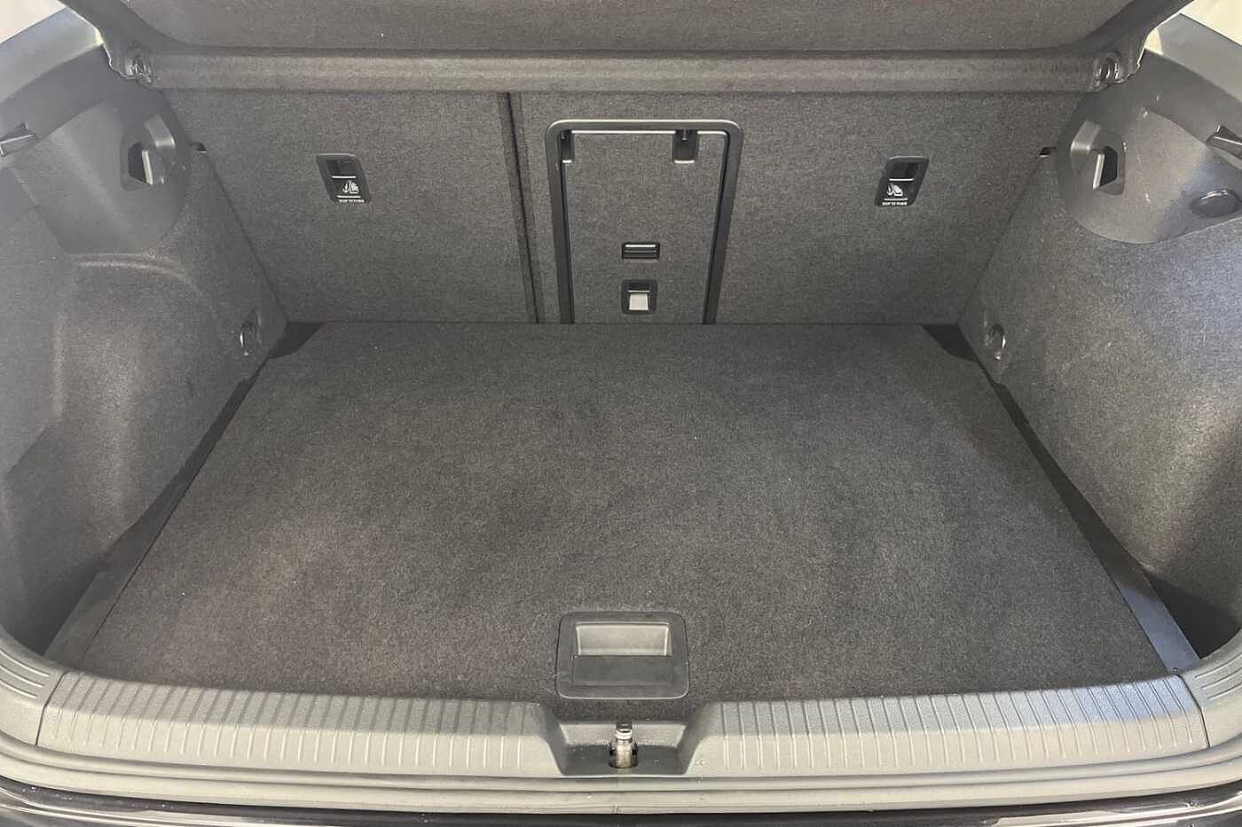 Volkswagen Golf 1.5 TSI Life Hatchback 5dr Petrol Manual Euro 6 (s/s) (130 ps)