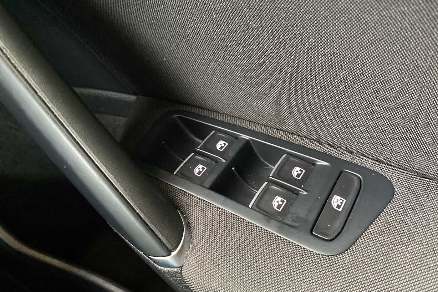 Volkswagen Golf 1.5 TSI GT Edition EVO 150PS