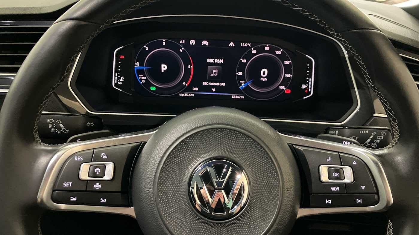 Volkswagen Tiguan 2.0 TDI (150ps) R-Line Tech SCR 4Motion DSG