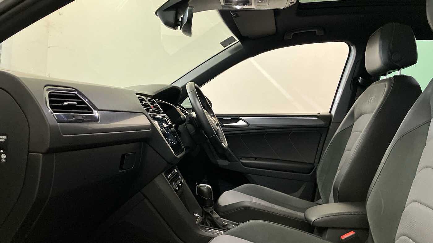 Volkswagen Tiguan 2.0 TDI (150ps) R-Line Tech SCR 4Motion DSG