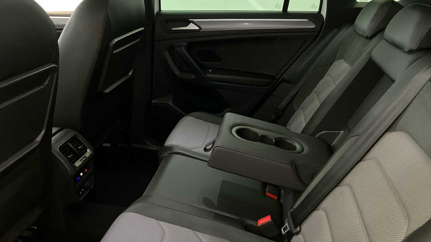 Volkswagen Tiguan 2.0 TDI (150ps) R-Line Tech SCR 4Motion DSG