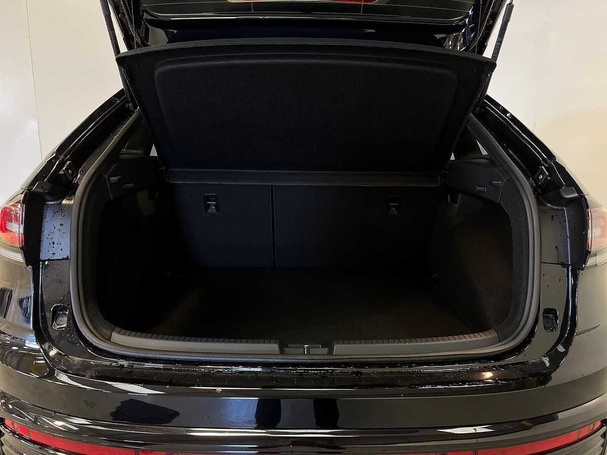 Volkswagen Taigo 1.0 TSI (115ps) R-Line DSG