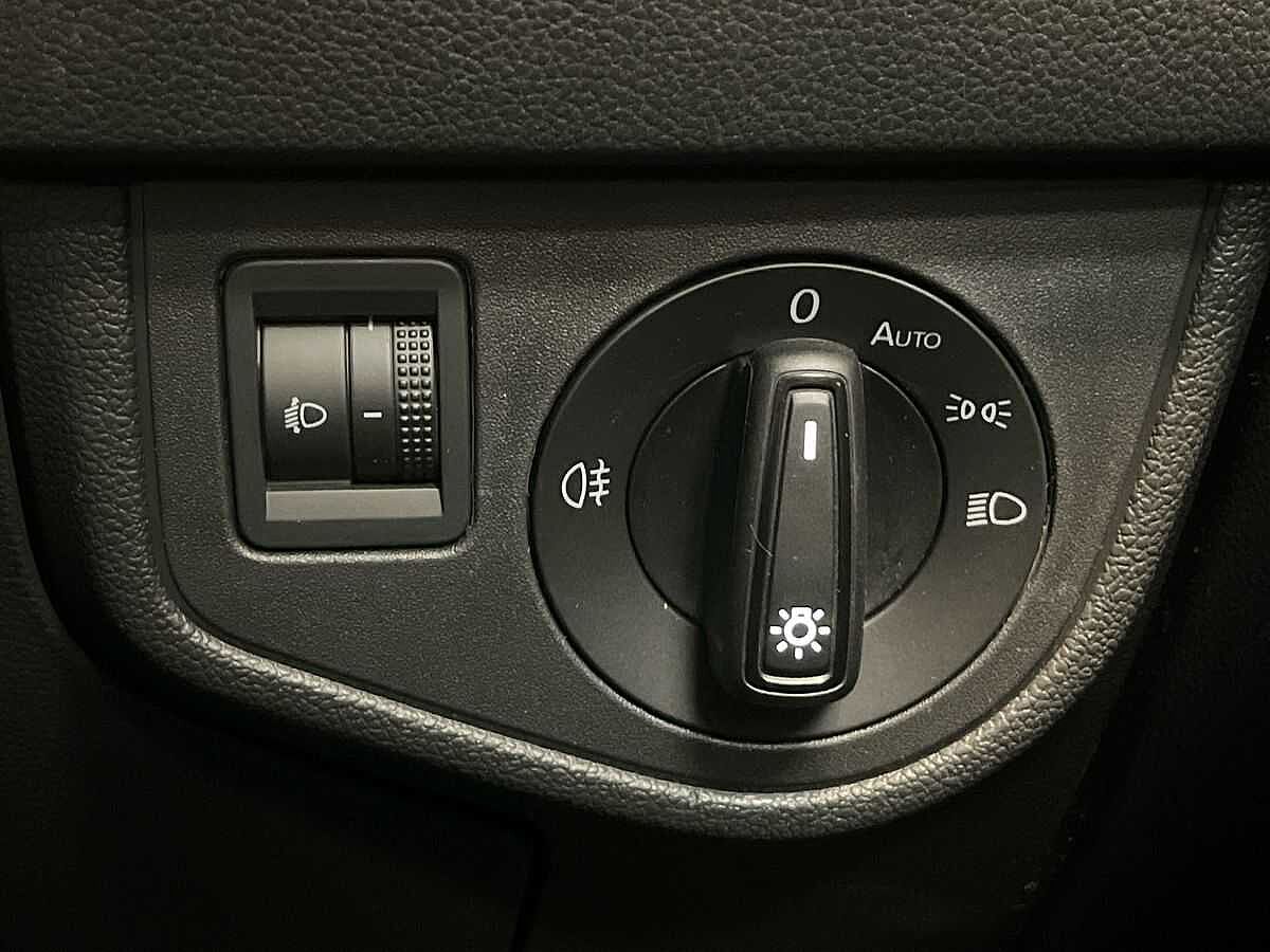 Volkswagen Polo MK6 Facelift (2021) 1.0 TSI 95PS Life