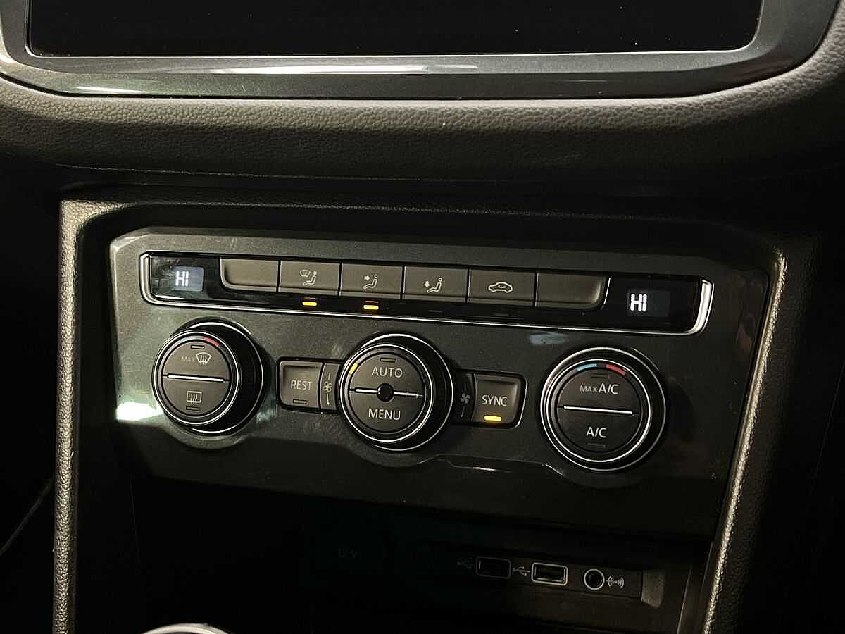 Volkswagen Tiguan 5Dr 1.5 TSI (150ps) Match EVO