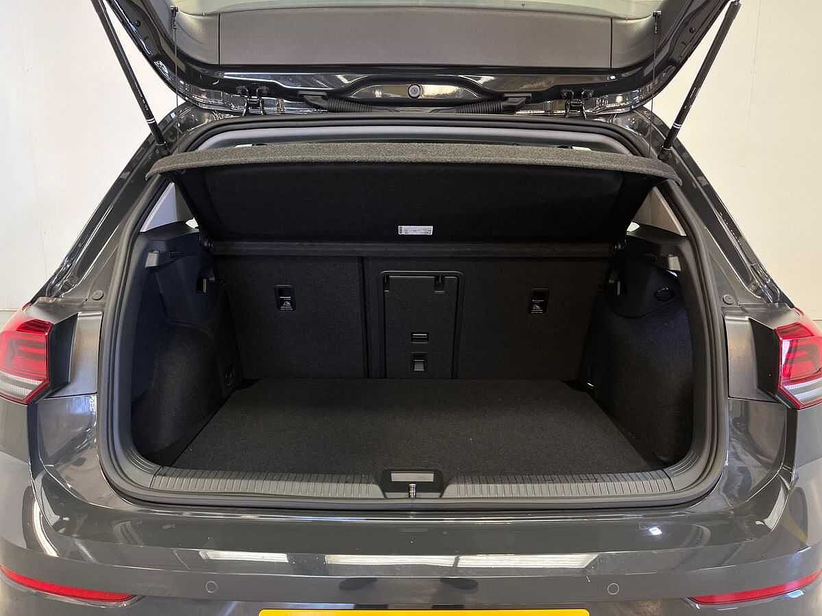 Volkswagen Golf 1.5 TSI 150 Life 5Dr