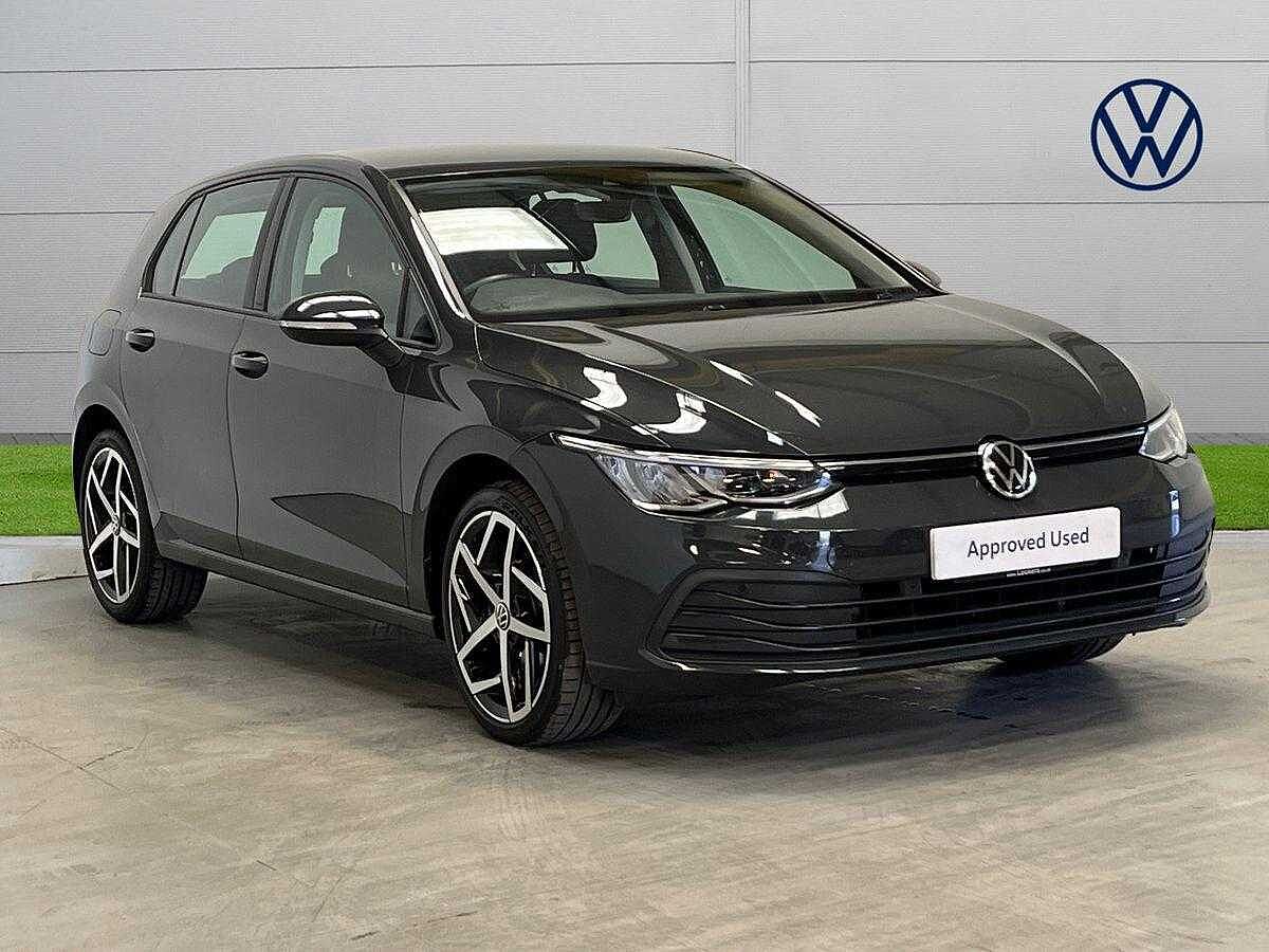 Volkswagen Golf 1.5 TSI Life 5Dr