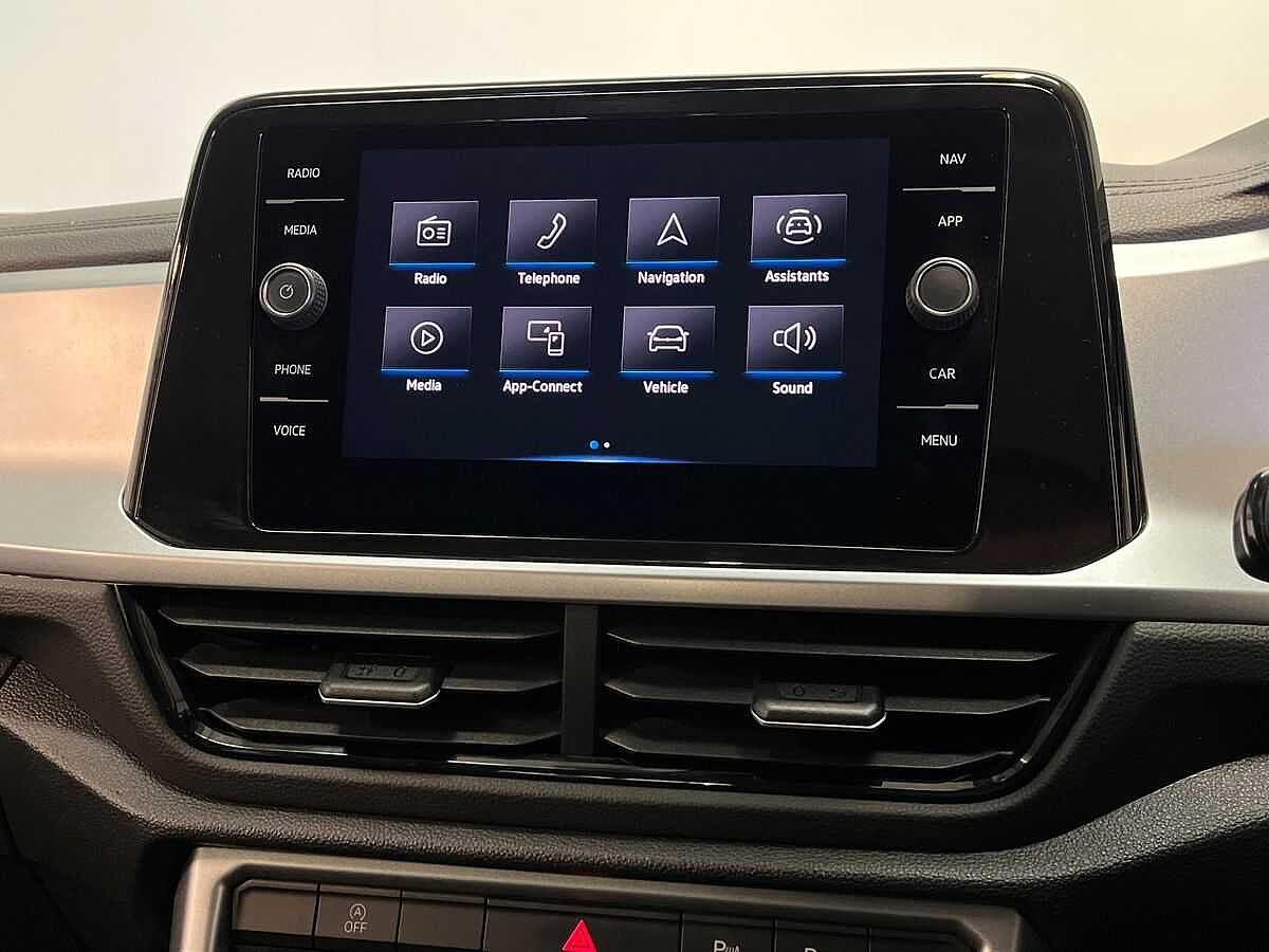 Volkswagen T-Roc 1.5 TSI Life 5Dr