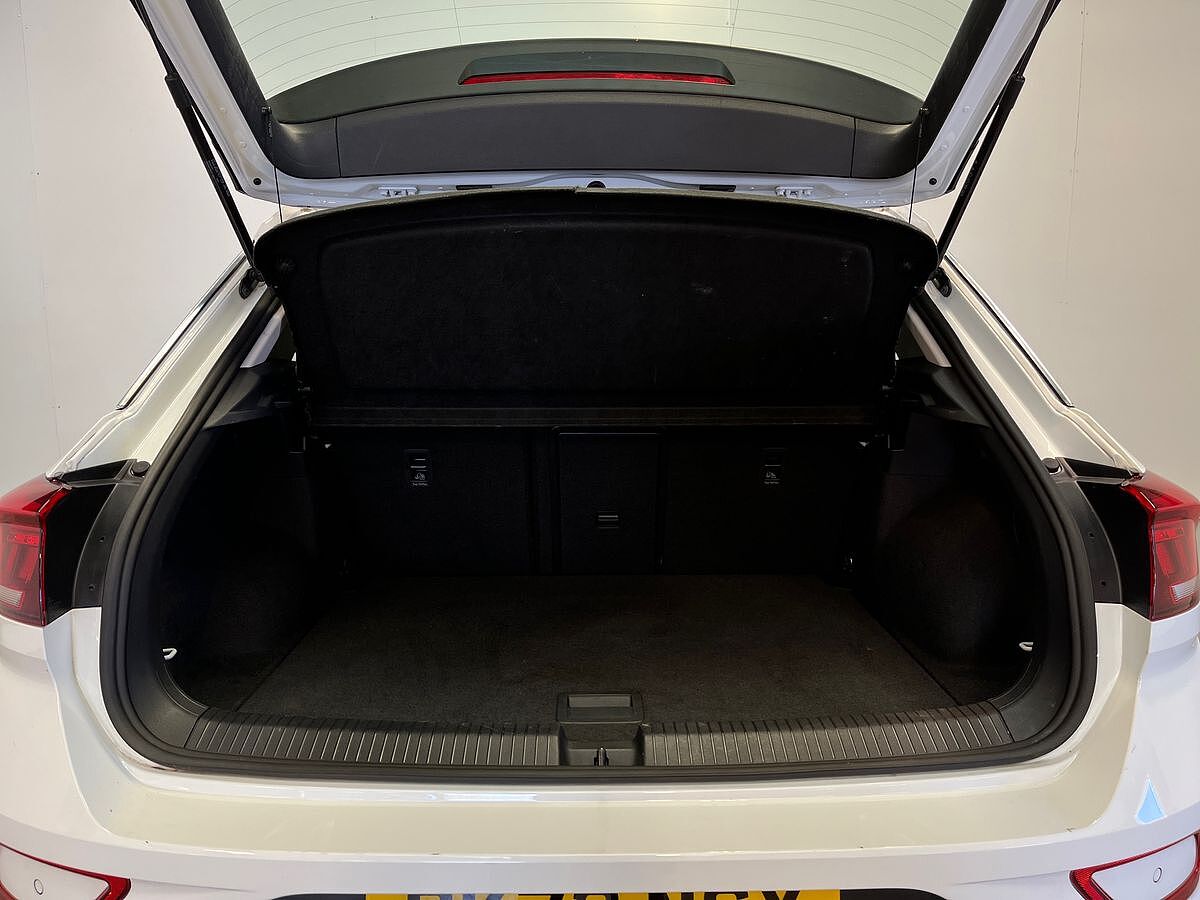 Volkswagen T-Roc 1.5 TSI Life 5Dr