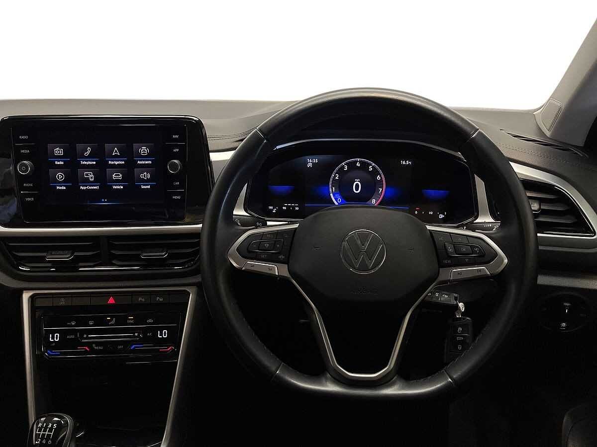 Volkswagen T-Roc 1.5 TSI Life 5Dr