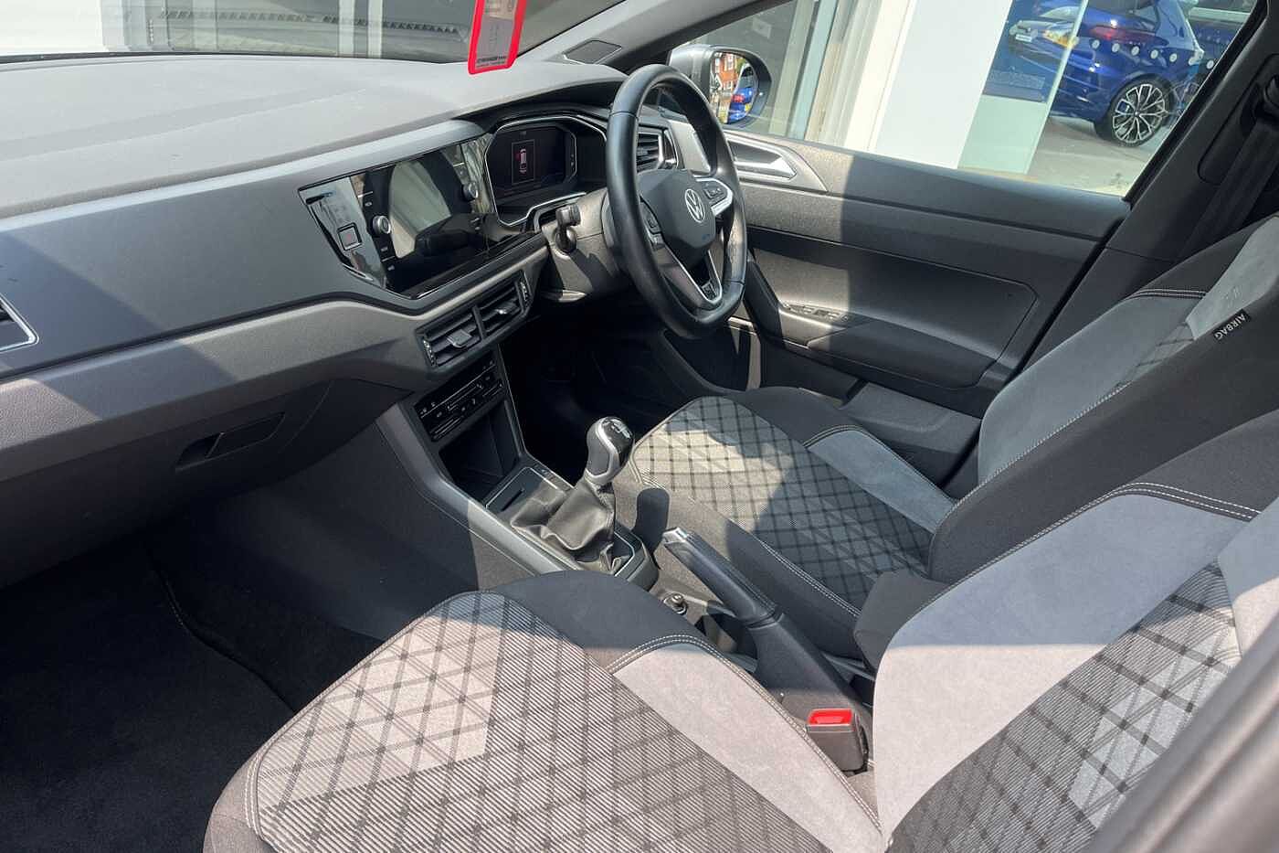 Volkswagen Taigo 1.0 TSI (110ps) R-Line