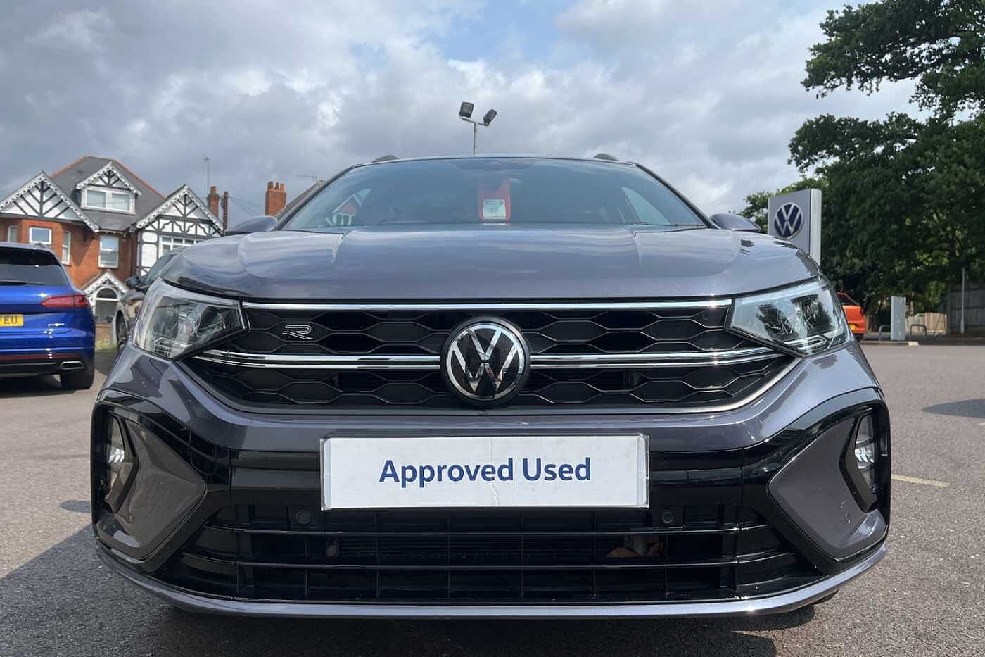 Volkswagen Taigo 1.0 TSI (110ps) R-Line