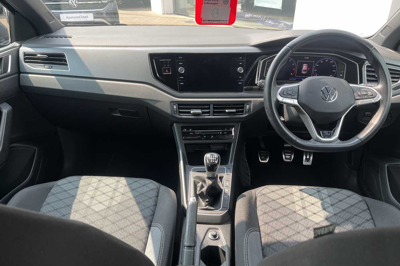 Volkswagen Taigo 1.0 TSI (110ps) R-Line