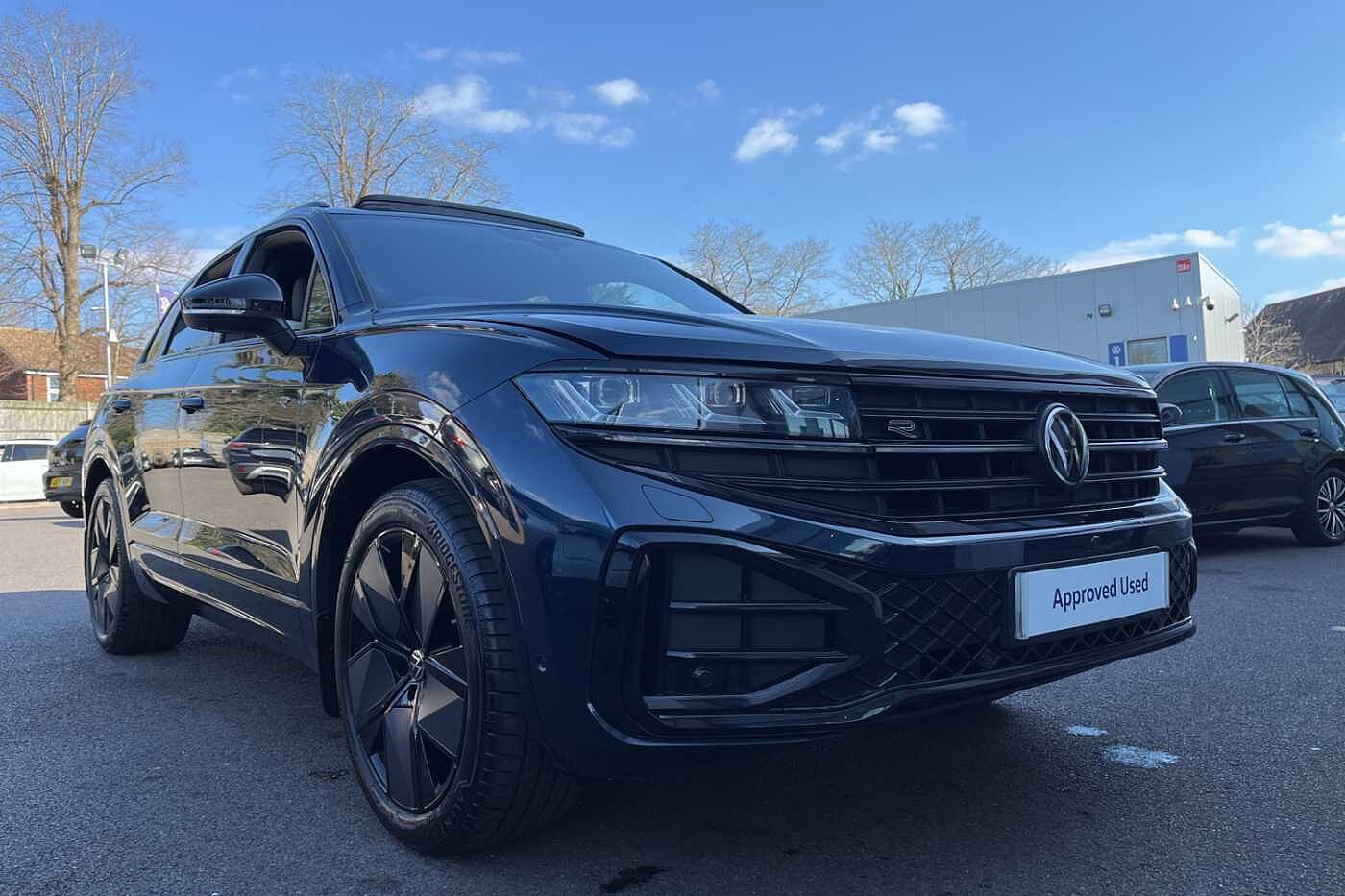 Volkswagen Touareg 3.0TDI (286ps) Black Edition 4Motion 5dr