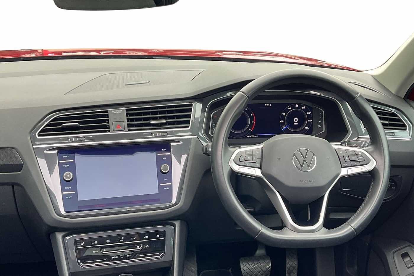 Volkswagen Tiguan PA Elegance EVO 1.5 TSI 150PS 7-speed DSG 5 door