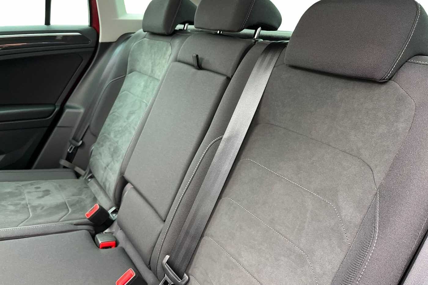 Volkswagen Tiguan PA Elegance EVO 1.5 TSI 150PS 7-speed DSG 5 door